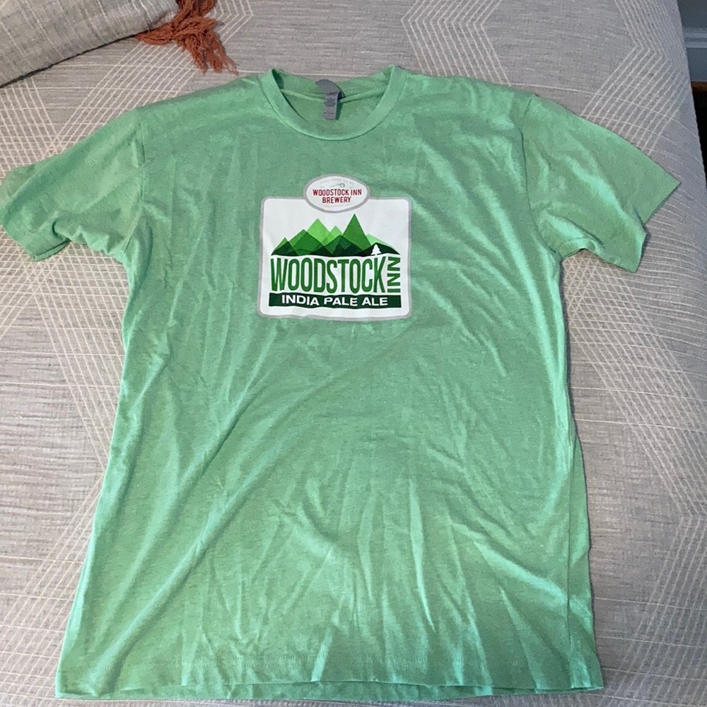 Woodstock inn brewery t-shirt